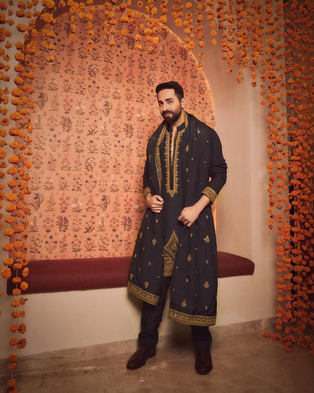 Ayushaman Adition Kurta With  Dupatta Embroidery