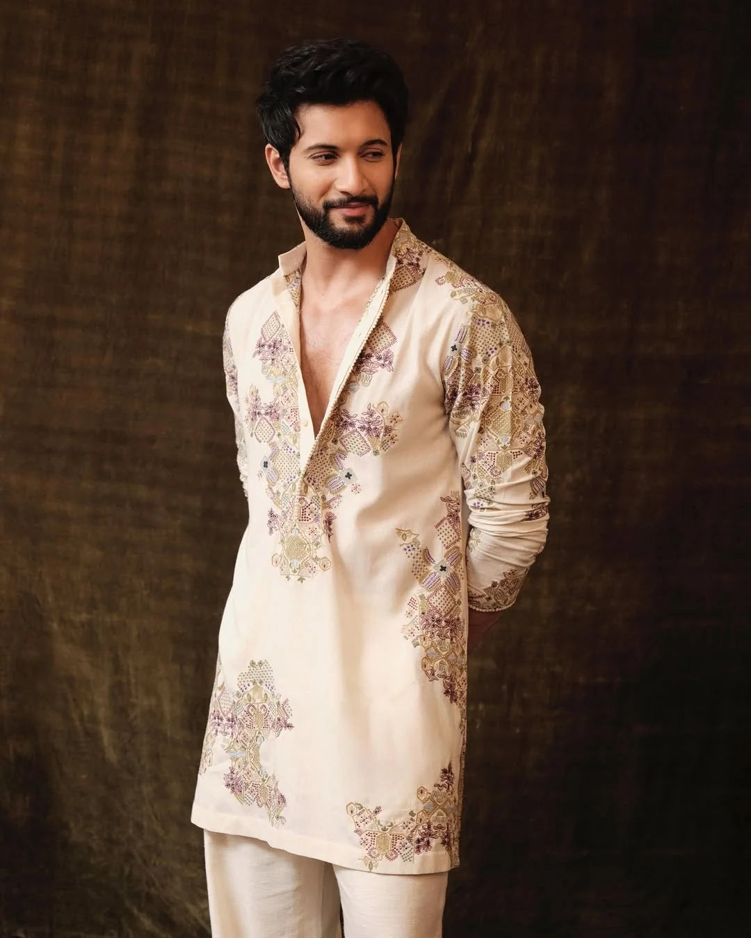 Ivory Embroidered Kurta pyjama Set For Men