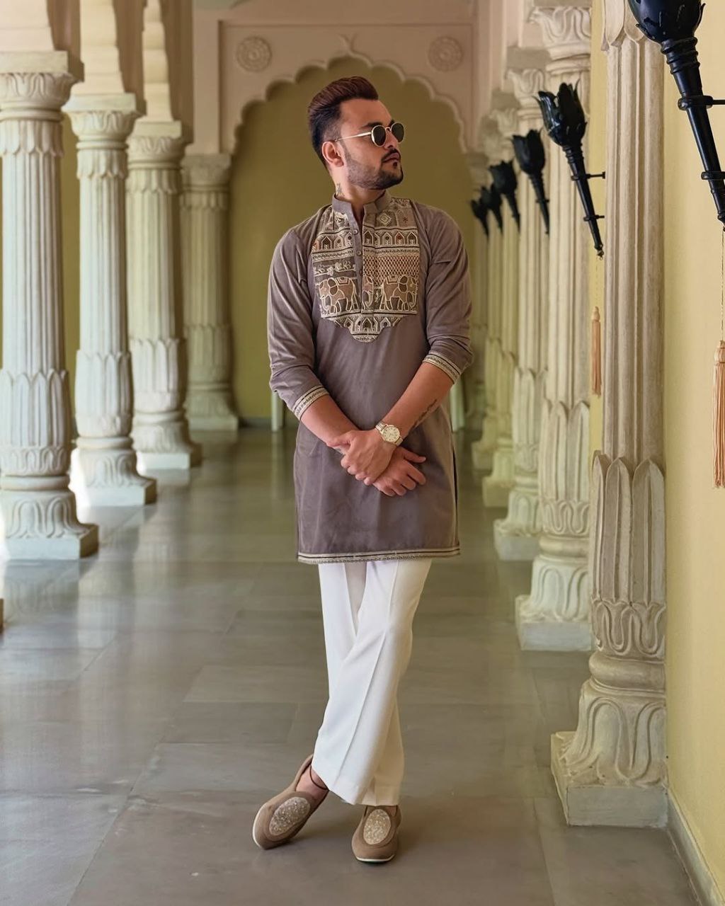GREY ELEPHANT  KURTA SET WITH EMBROIDERY