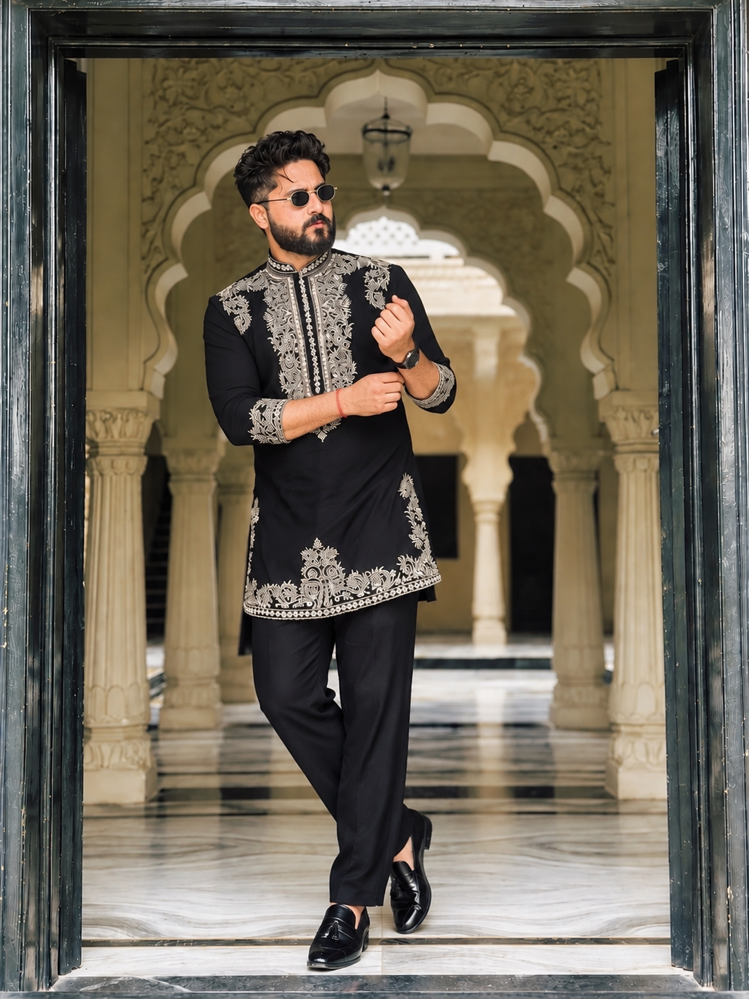 Vinay Rana Black Kurta Set With Embroidery Work