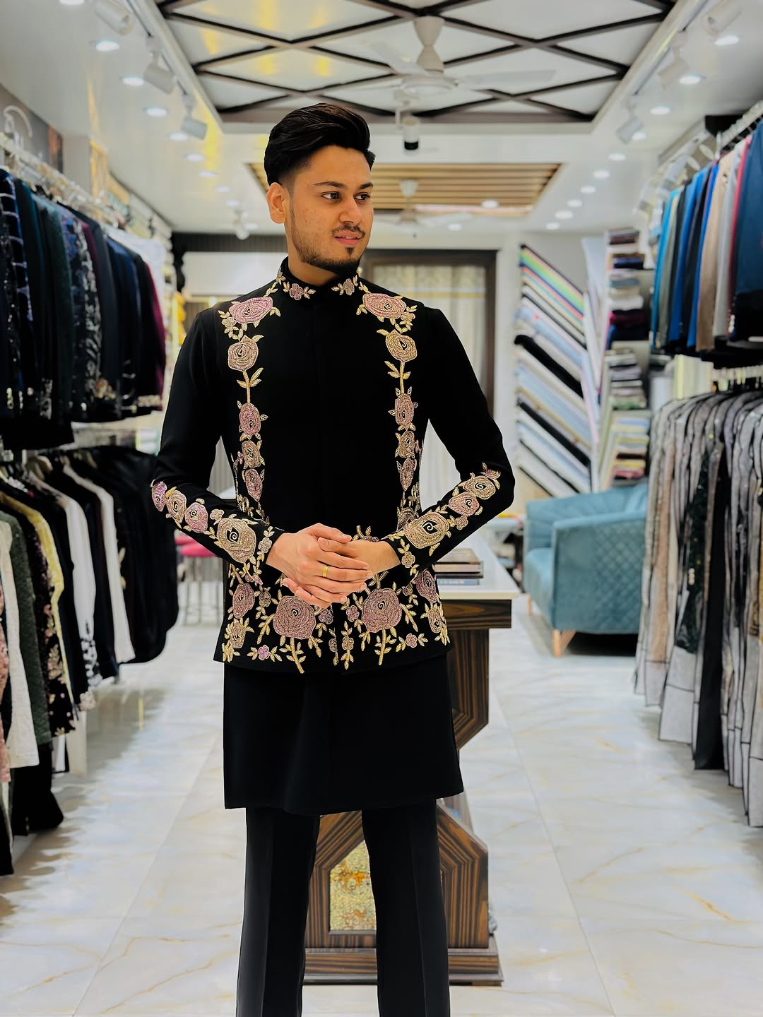 Z BLACK kurta pajama set with Embroidery