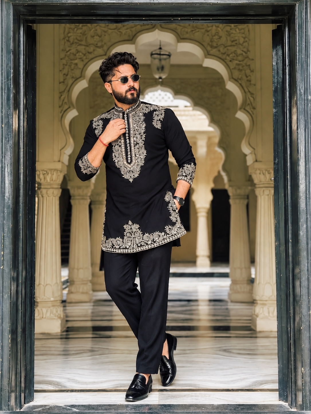 Vinay Rana Black Kurta Set With Embroidery Work