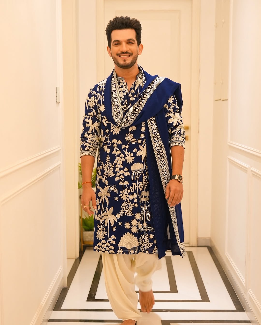 Arjun adition Neavy Blue 💙 Kurta set with Embroidery