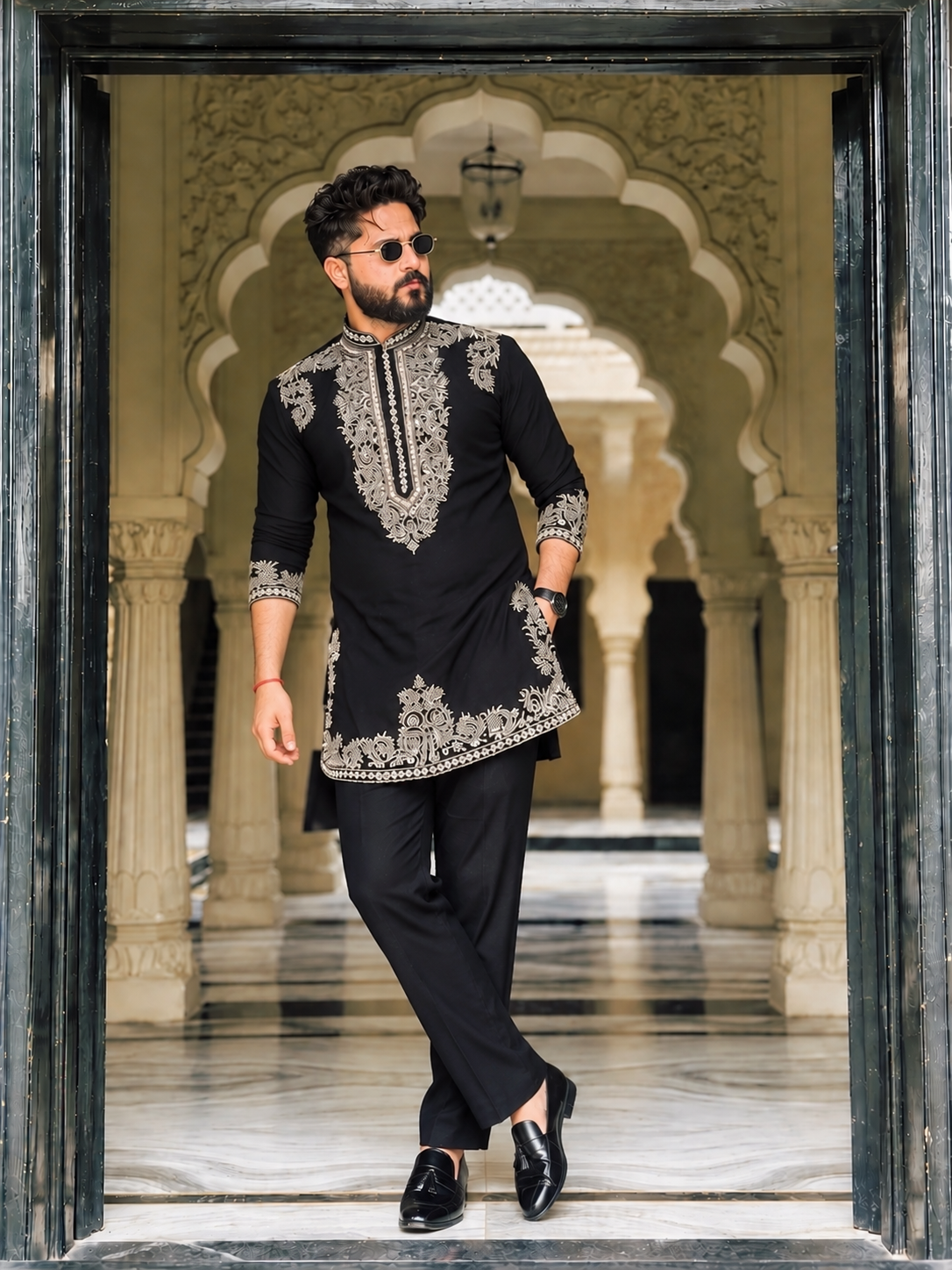 Vinay Rana Black Kurta Set With Embroidery Work