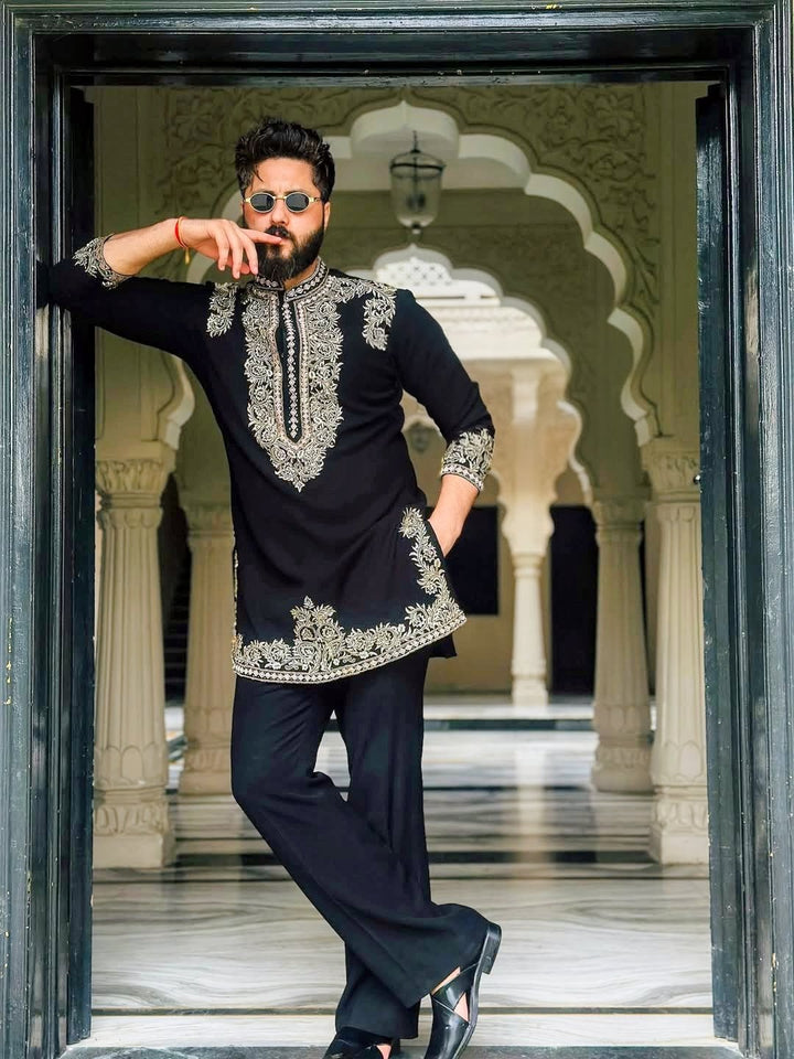 Vinay Rana Black Kurta Set With Embroidery